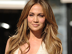 Jennifer Lopez Latest Celeb To Enlist Fan Feedback On The Net