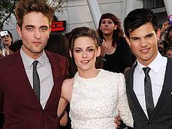 &#039;Breaking Dawn&#039; Stars To Present Exclusive Clip At MTV Movie Awards!