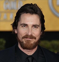 Christian Bale pays tribute to boxer as he accepts Oscar