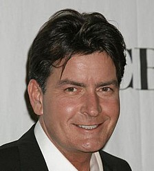Charlie Sheen in negotiations for new TV show