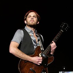 Kings of Leon `show the rock gods how it`s done`