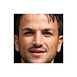 Peter Andre scared of commitment