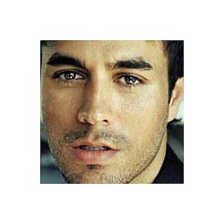 Enrique Iglesias unpopular with girls as a teenager