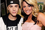 Lauren Alaina Meets Justin Bieber And A Few Fans Of Her Own - As Lauren Alaina prepares to kick off the American Idols Live! tour on July 6 in Utah, it&#039;s time &hellip;