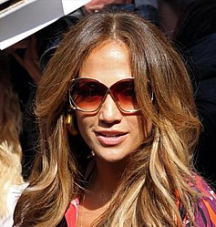 Bookie slash odds that Jennifer Lopez will reunite with P Diddy