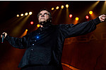 Meat Loaf Passes Out on Stage, Finishes Show - Meat Loaf scared the stuffing out of concertgoers Thursday (July 28) at Pittsburgh&#039;s Trib &hellip;