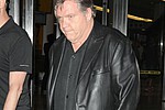 Meat Loaf carries on concert after collapsing on stage - Thousands of terrified fans saw the 63-year-old Bat Out of Hell singer collapse in the middle of &hellip;
