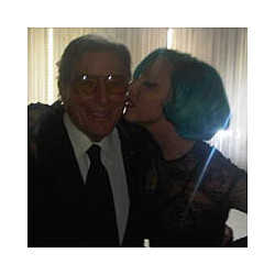 Lady Gaga Calls Herself A &#039;Tramp&#039; As She Kisses Tony Bennett