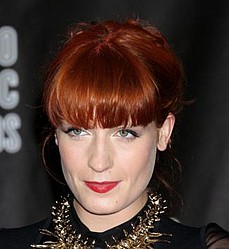 Florence Welch denies creating clothing line for Topshop