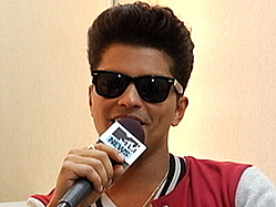 Bruno Mars Says VMA Win Would Be &#039;Coolest Thing Ever&#039;