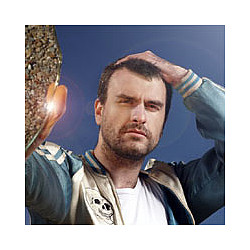 Reverend And The Makers Unveil London Riots Inspired Song &#039;Riot&#039; - Listen