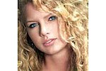 Taylor Swift dating older man? - The 21-year-old country singer is spending time with Jason Mraz who is 13 years her senior &hellip;