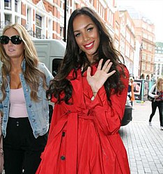 Leona Lewis `rescues bunny in peril`