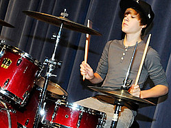 Justin Bieber Can&#039;t Stay Away From Cobra Starship&#039;s Drums
