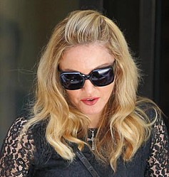 Madonna makes a joke of hydrangeas incident