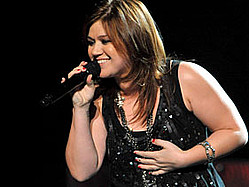 Kelly Clarkson Unveils Stronger Track List