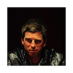 Noel Gallagher: Quitting Oasis Was Like Dumping A Girlfriend