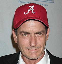 Charlie Sheen impressed with Ashton Kutcher`s Two and a Half Men debut