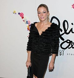 LeAnn Rimes: `Eating disorder accusations are like bullying`