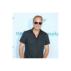 Kevin Costner: People should accept my music