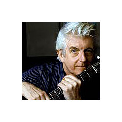 Nick Lowe to tour with Wilco in US