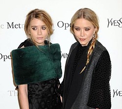 Mary-Kate and Ashley Olsen`s $39,000 alligator backpack sells out