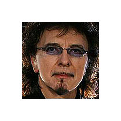Black Sabbath guitarist Tony Iommi meets fans to sign autobiography