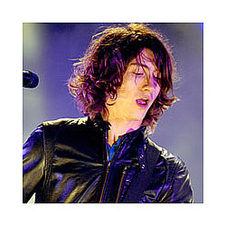 Arctic Monkeys&#039; Alex Turner: I&#039;m A Romantic Fool
