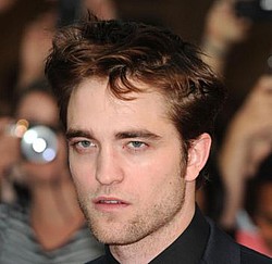 Robert Pattinson: `I have plenty of insecurities`