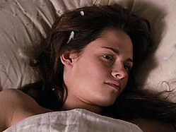 &#039;Breaking Dawn&#039; Sex Scene Is &#039;All Close-Ups,&#039; Kristen Stewart Says
