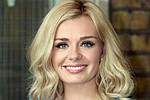 Katherine Jenkins busks ?undercover? in London - The 31-year-old classically trained star hid her blonde locks under a brunette wig and headed to &hellip;