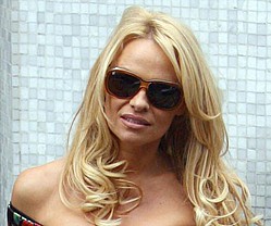 Pamela Anderson rents out Malibu home for $75,000 a month