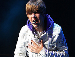 Justin Bieber Tweets Encouragement To &#039;X Factor&#039; Contestant