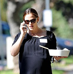 Jennifer Garner reveals pregnancy cravings
