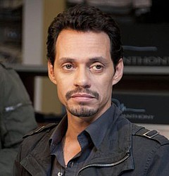 Marc Anthony `dating Mexican model`