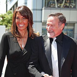 Robin Williams and wife honeymoon in Paris