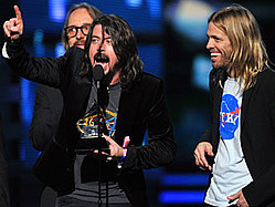 Foo Fighters Gush Over Grammy Wins, &#039;Un-Us&#039; EDM Performance