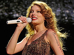 Taylor Swift Not Ready To &#039;Put Down&#039; Speak Now Tour