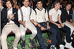 One Direction Get Celebs Dancing At Kids&#039; Choice Awards - One Direction continued their Stateside takeover Saturday (March 31) at the Nickelodeon Kids&#039; &hellip;