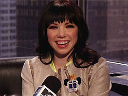 Carly Rae Jepsen Answers Your Twitter Questions!