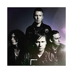 Angels &amp; Airwaves disappoint with lack of drugs and sex
