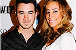 Kevin Jonas Partners With Ryan Seacrest For &#039;Married To Jonas&#039; - Wondering what married life is like for Kevin Jonas and his wifey Danielle? Well, you won&#039;t have to &hellip;