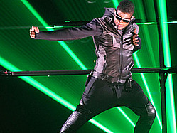 Usher, Kelly Clarkson Added To Billboard Music Awards Performer List