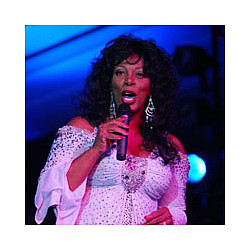 Donna Summer to be buried at private ceremony today