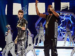 Justin Bieber Hooks Big Sean Up With &#039;Tight&#039; Teen Choice Awards Gig