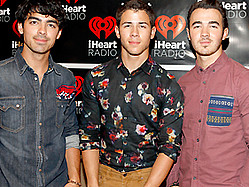Jonas Brothers Brave Hurricane Sandy To Announce More Reunion Gigs