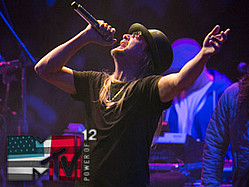 Kid Rock Throws Detroit Love To Mitt Romney Before Election