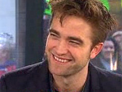 Robert Pattinson Dodges Kristen Stewart Relationship Rumors
