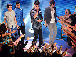 One Direction Vs. The Wanted: Boy-Band Battle Gets &#039;Bitchy&#039;