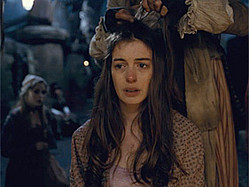 &#039;Les Miserables&#039; Soundtrack Tops Charts, Edging Out Mumford &amp; Sons